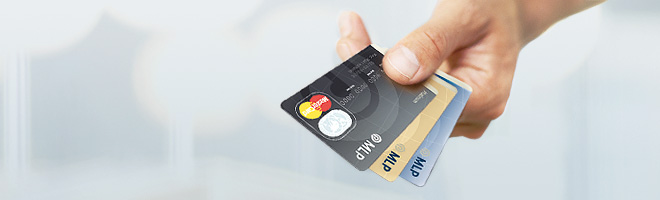 Кредитная карта без банкомата - кусок пластика.